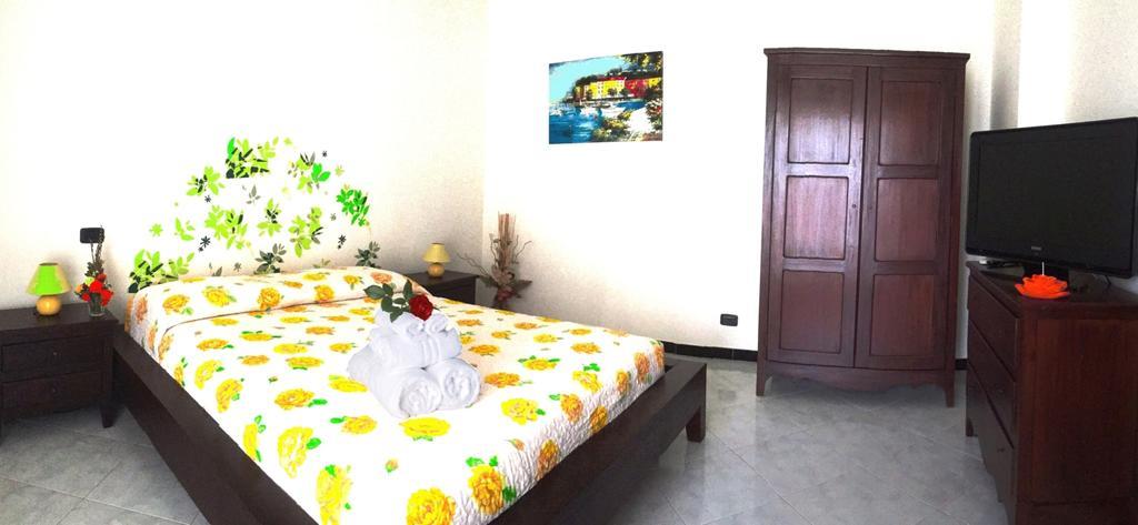 B&B Villa Delle Rose Pompei Camera foto